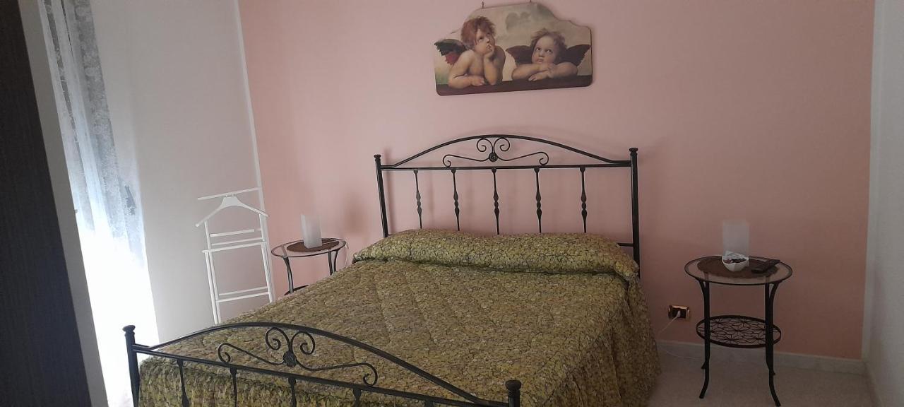 Casa Sarahouse Apartment ตารันโต ภายนอก รูปภาพ