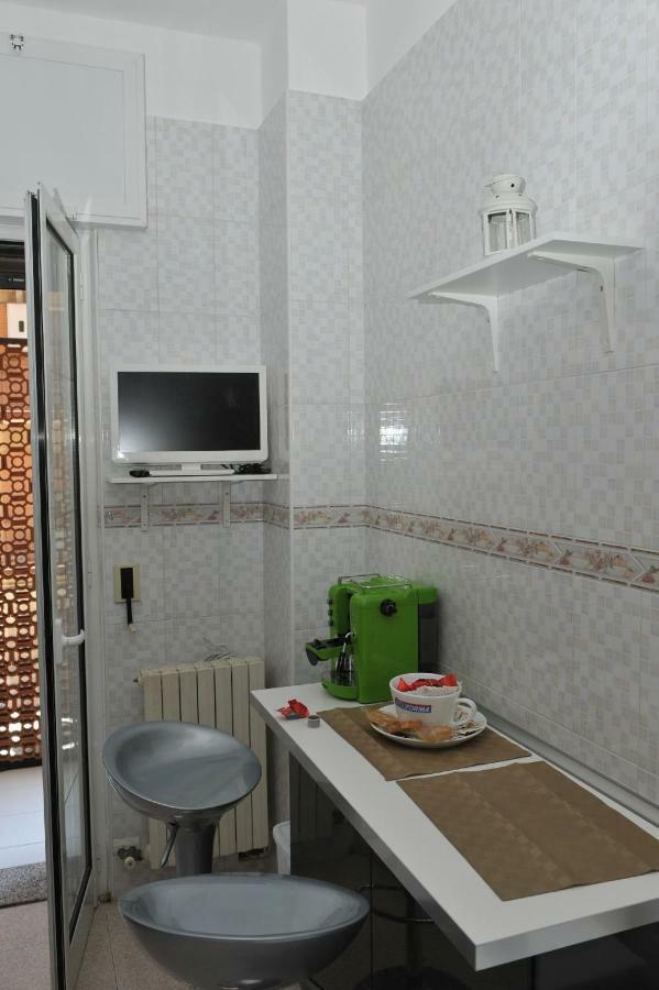 Casa Sarahouse Apartment ตารันโต ภายนอก รูปภาพ